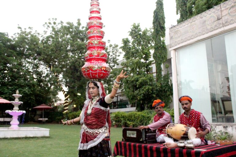 Folk Dance In Udaipur - Aroma Restaurant